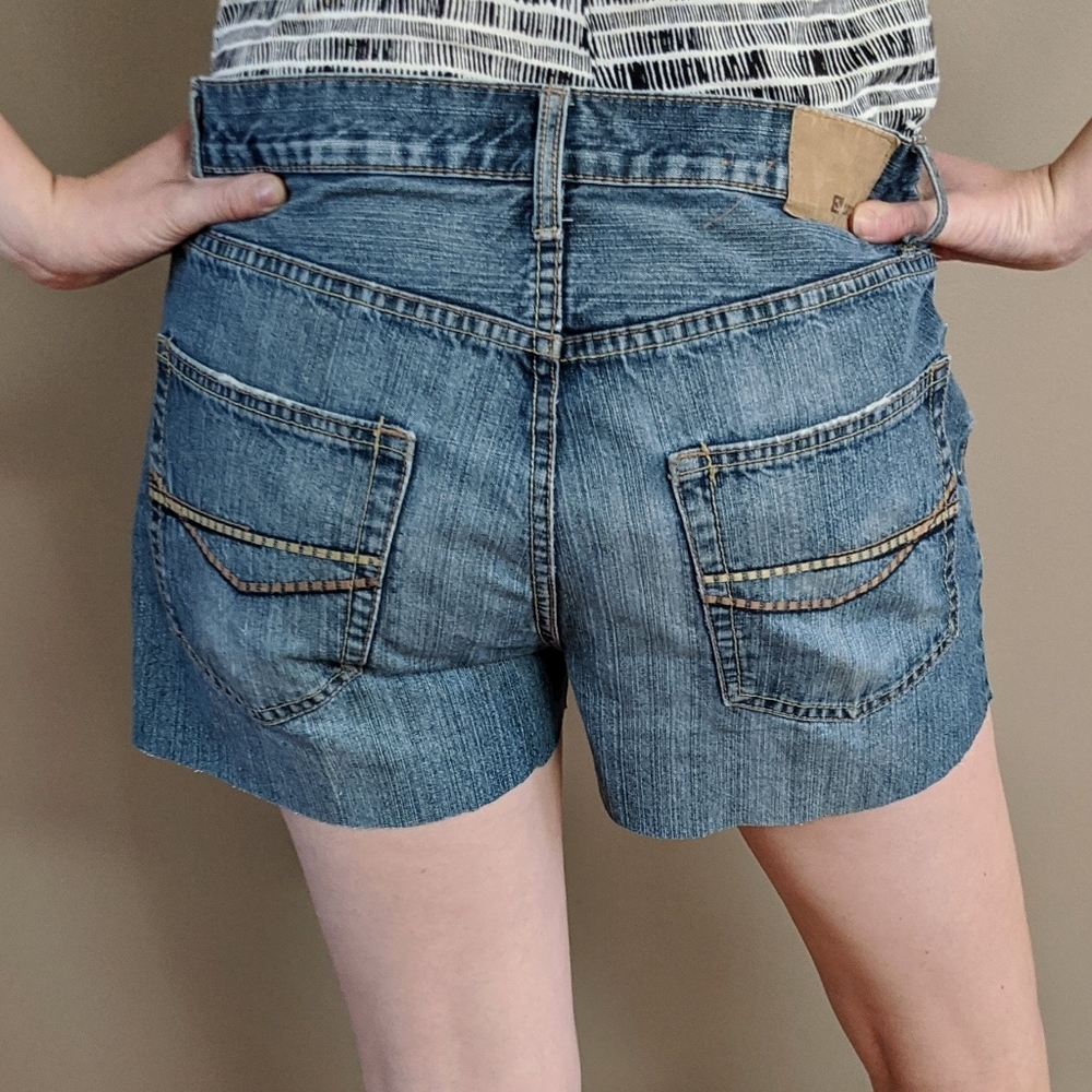 Carbon Modified Cutoff Shorts - Picture 5 of 8